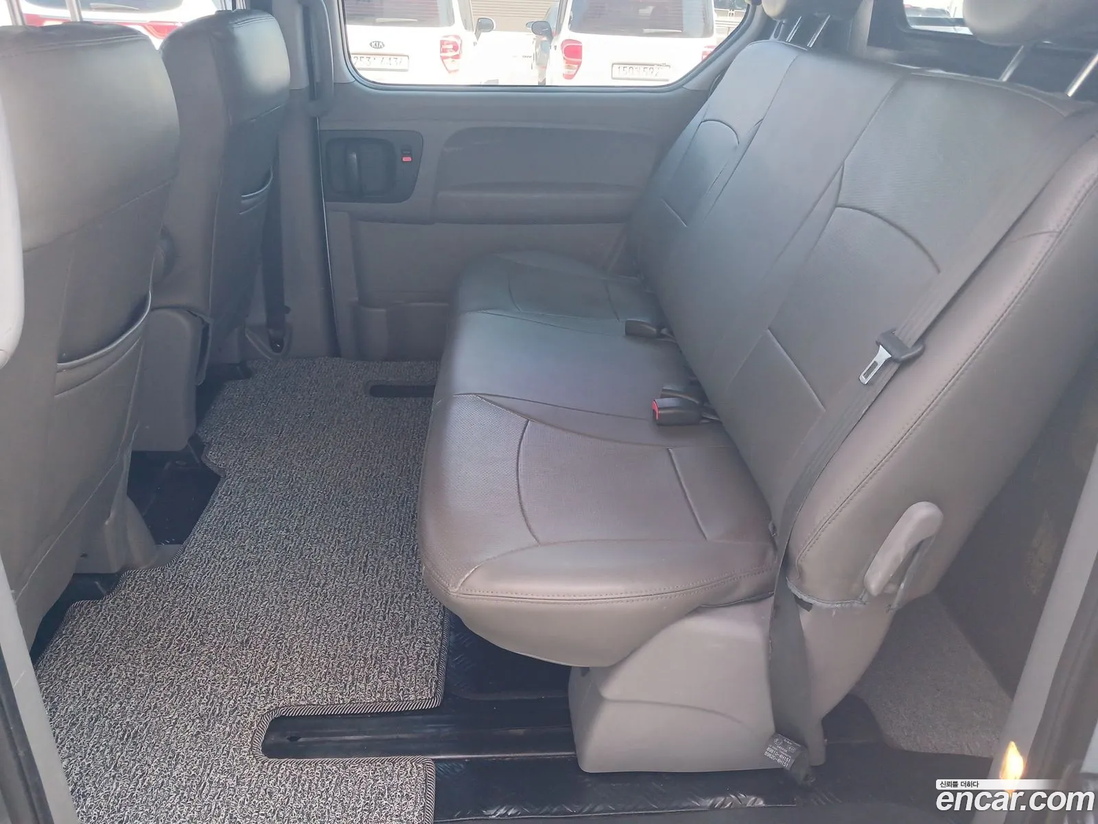 Hyundai Grand Starex 2016 — 2