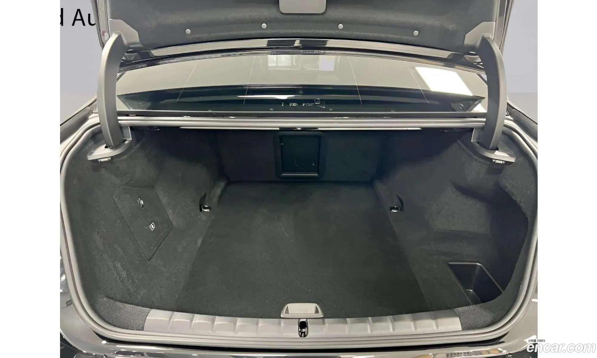 BMW i7 2024 — 10