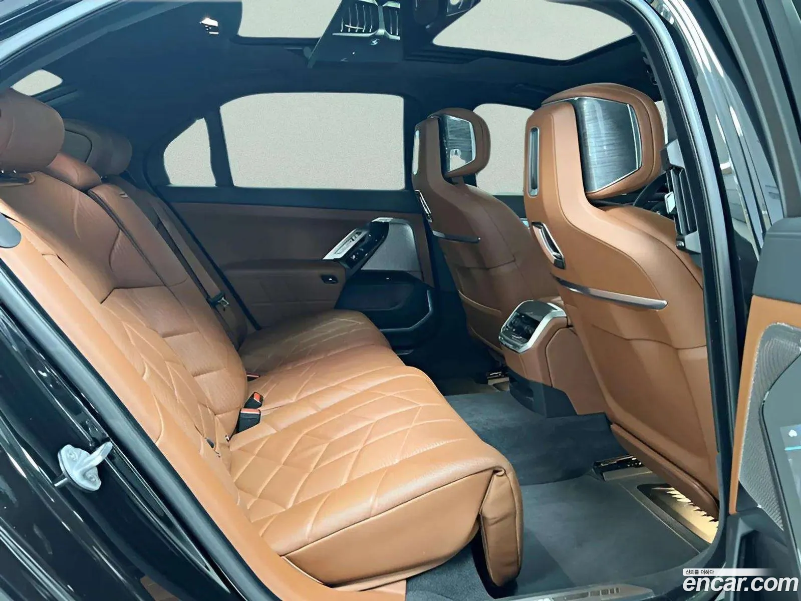 BMW i7 2024 — 12