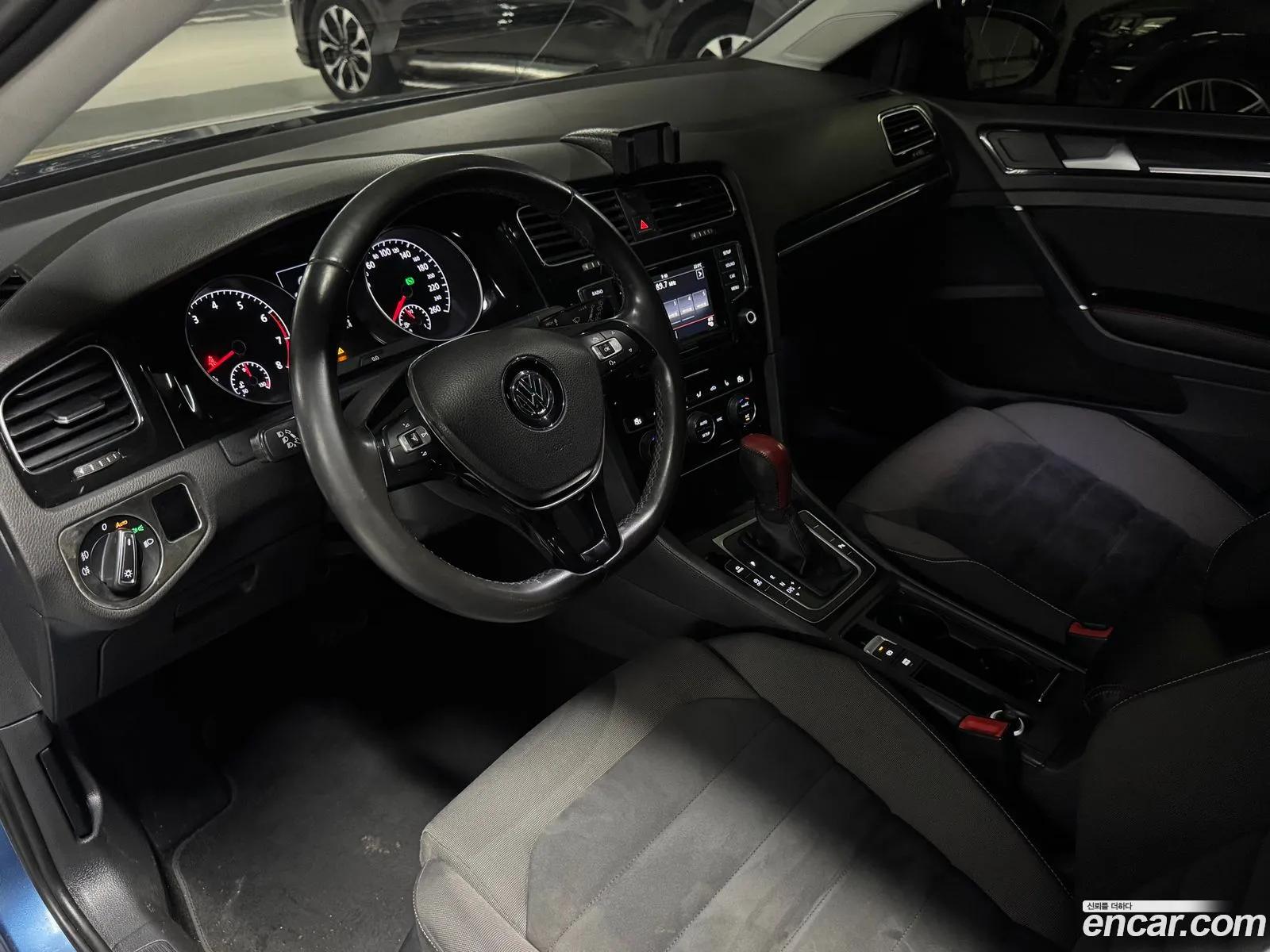 Volkswagen Golf 7th Gen 2014 — 12