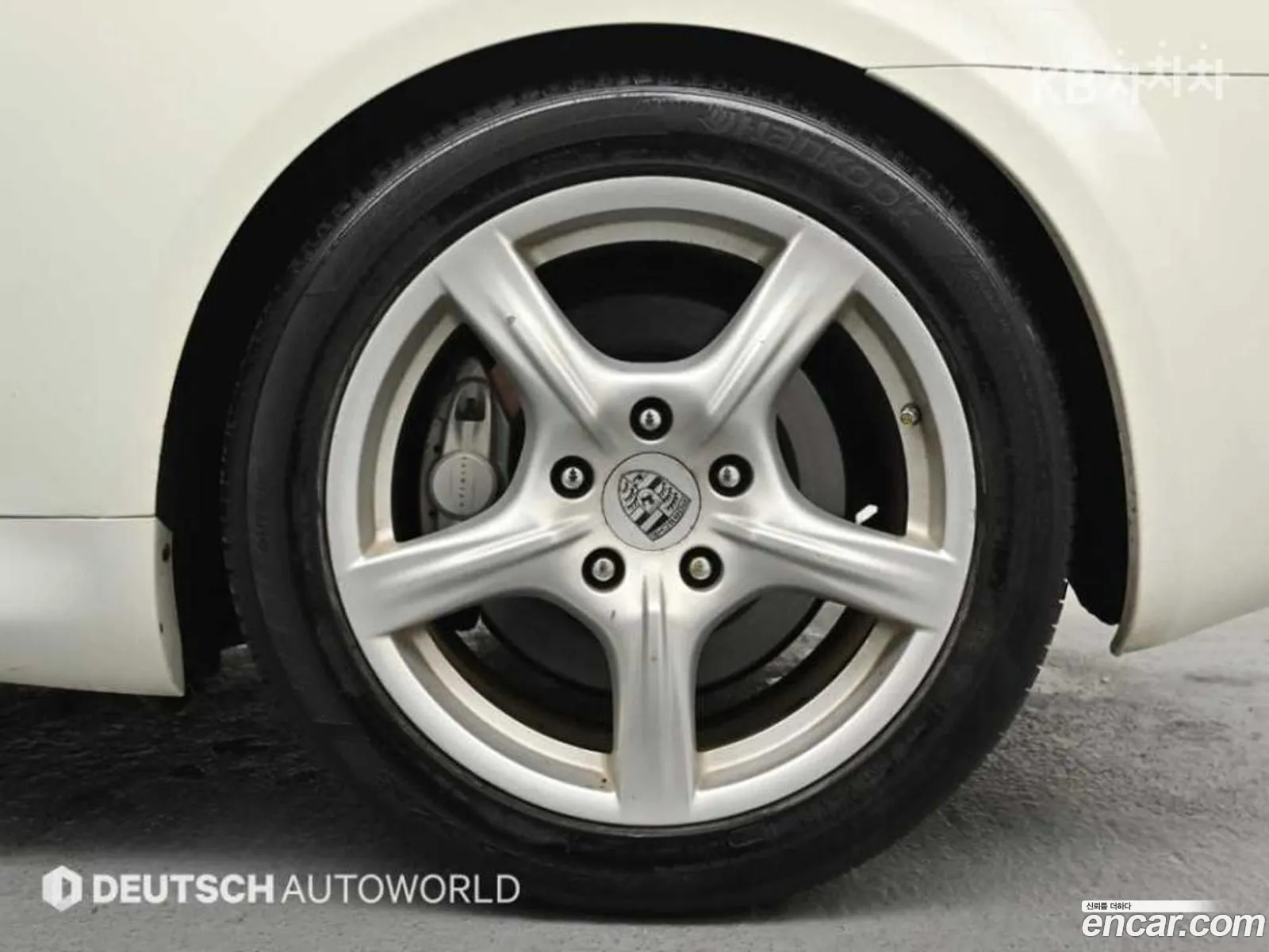 Infiniti G37 2010 — 14