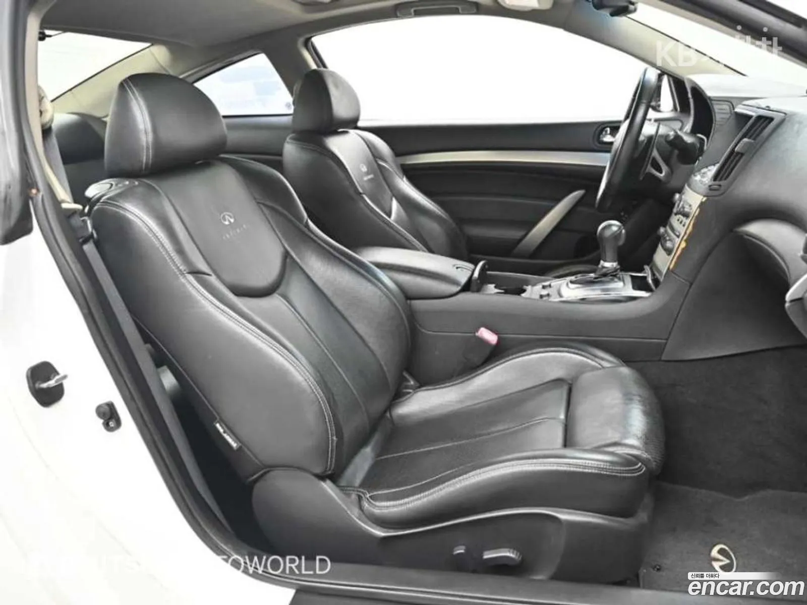 Infiniti G37 2010 — 15