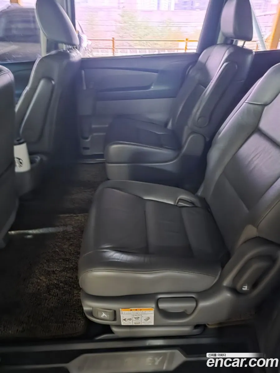 Honda Odyssey 2013 — 11