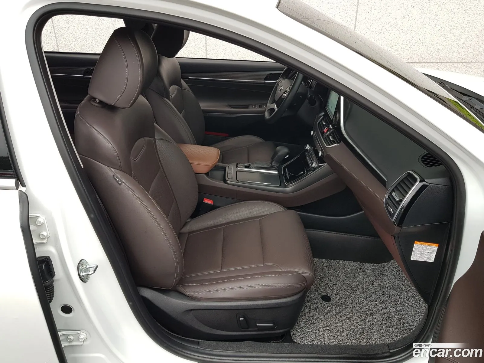 Hyundai Grandeur IG Hybrid 2017 — 2