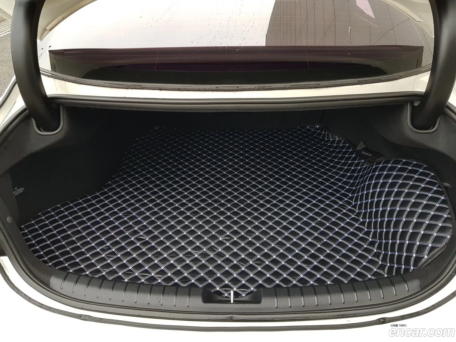 Hyundai Grandeur IG Hybrid 2017 — 5