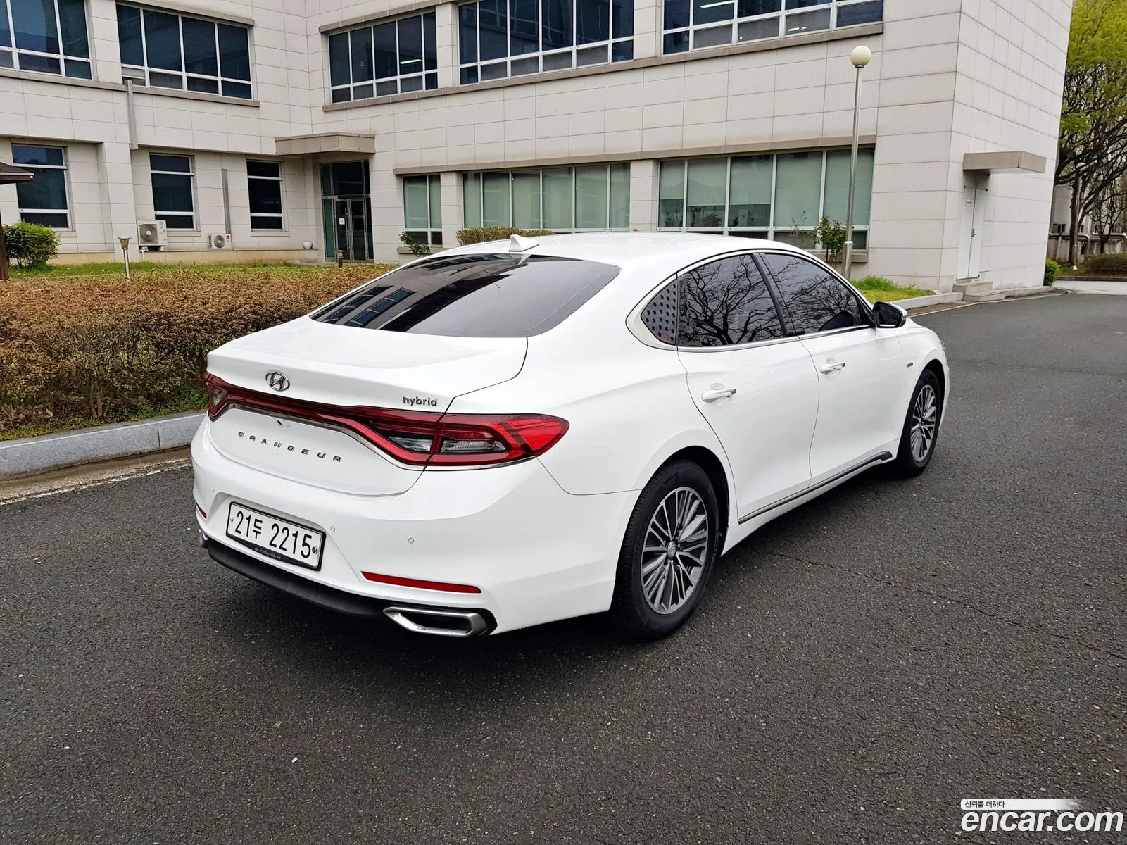 Hyundai Grandeur IG Hybrid 2017 — 13