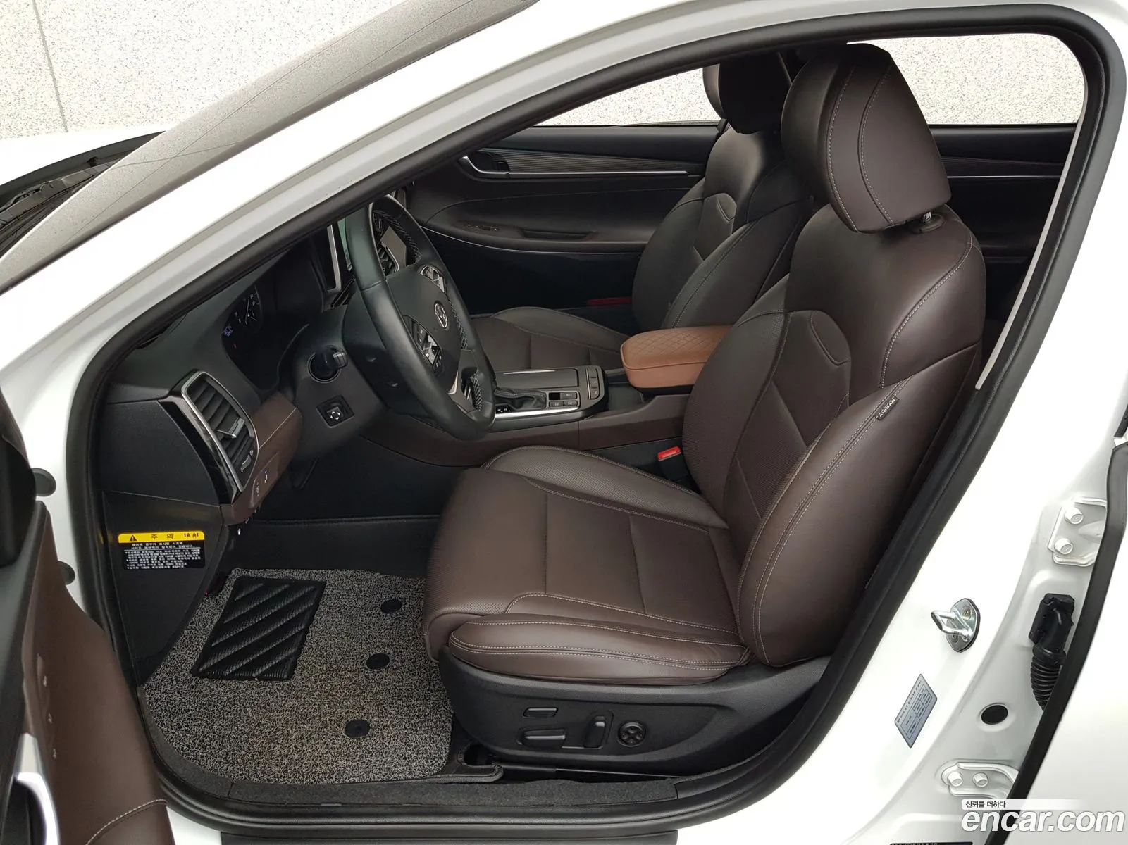 Hyundai Grandeur IG Hybrid 2017 — 11