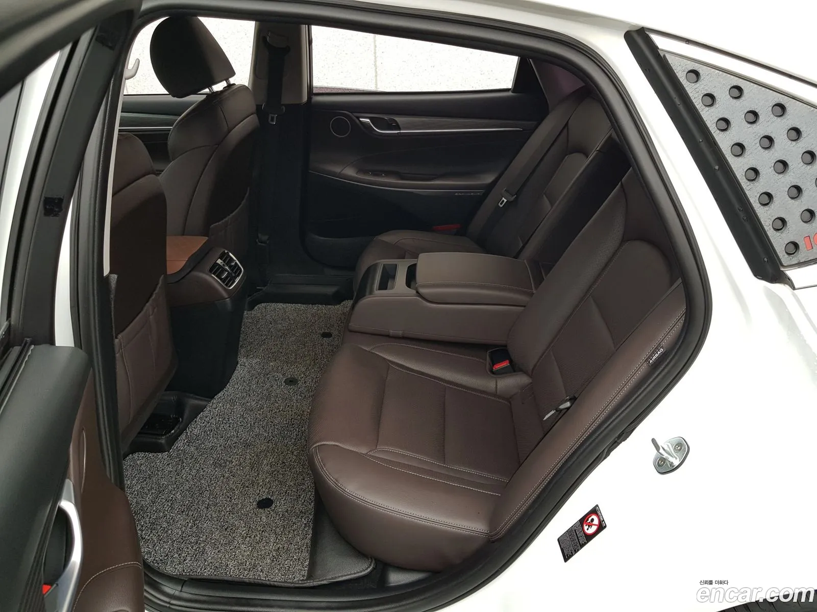 Hyundai Grandeur IG Hybrid 2017 — 12