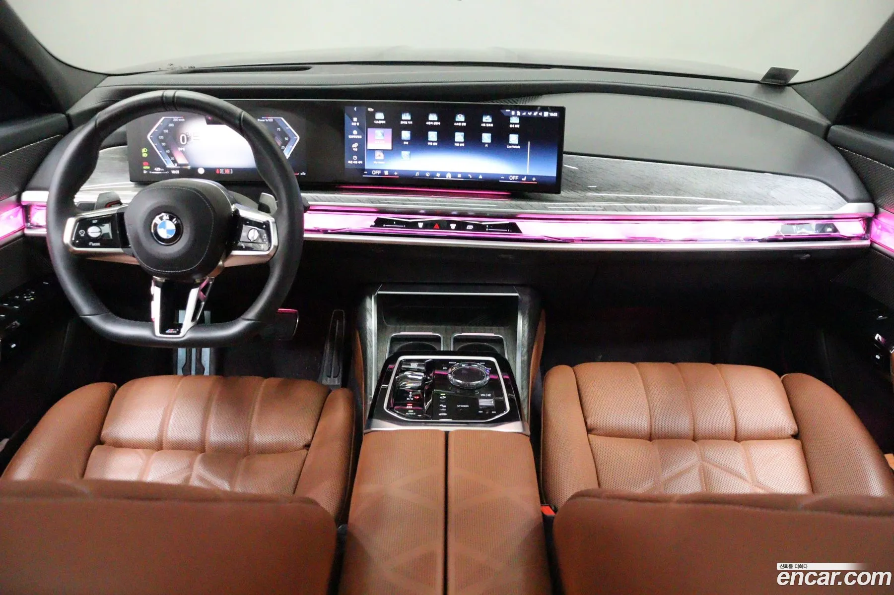 BMW 7 Series 2024 — 8