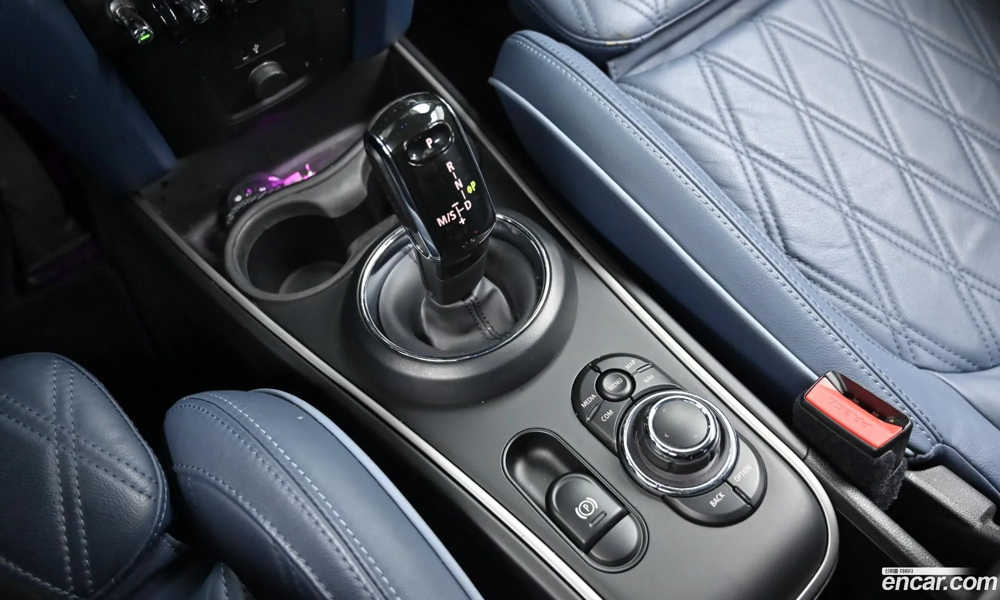 Mini Cooper S Countryman 2023 — 19