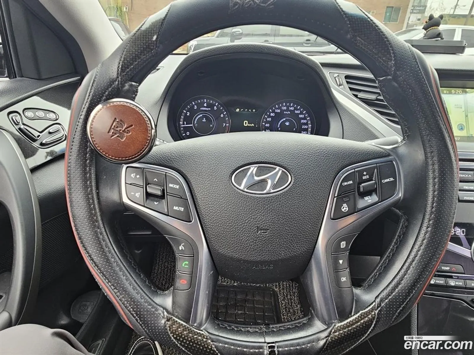 Hyundai Grandeur HG 2016 — 16