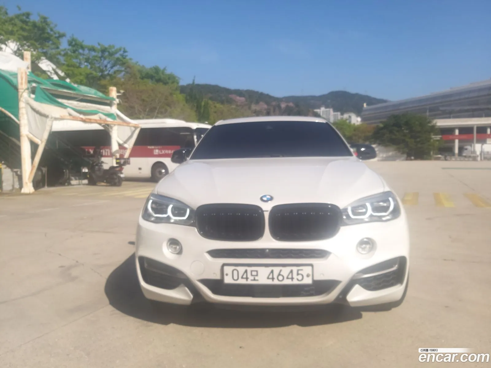 BMW X6 2017 — 12