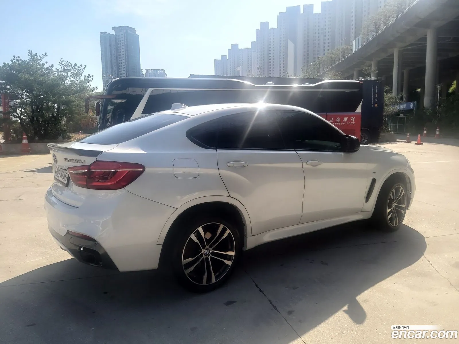 BMW X6 2017 — 18