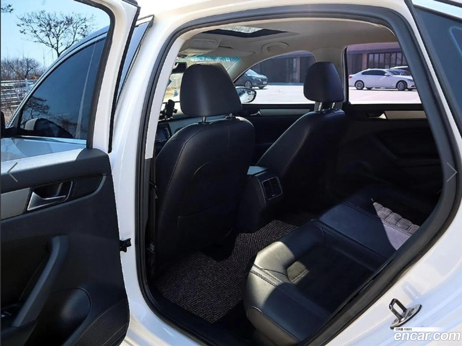 Volkswagen Passat 2013 — 19