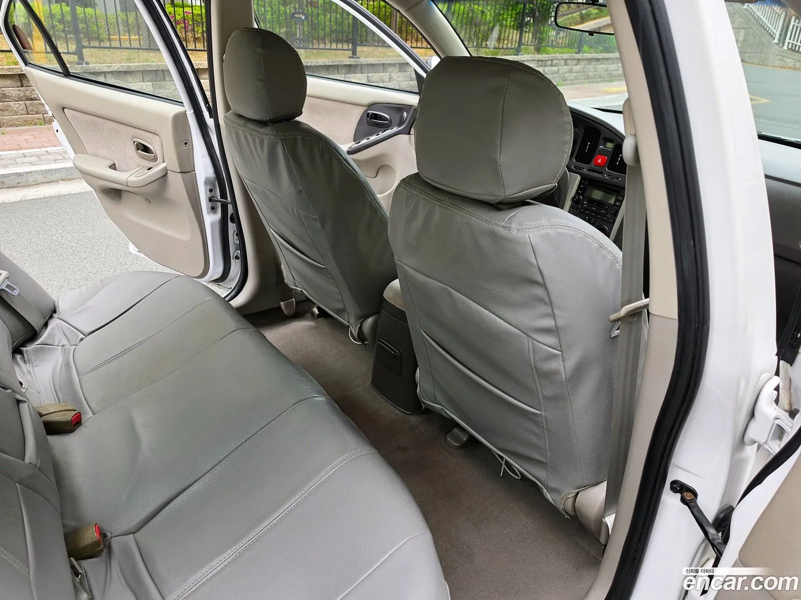 Hyundai Elantra XD 2004 — 5