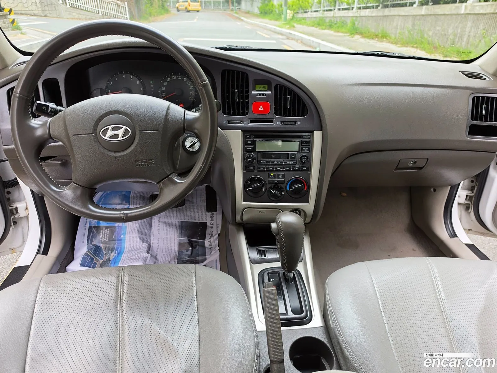 Hyundai Elantra XD 2004 — 4