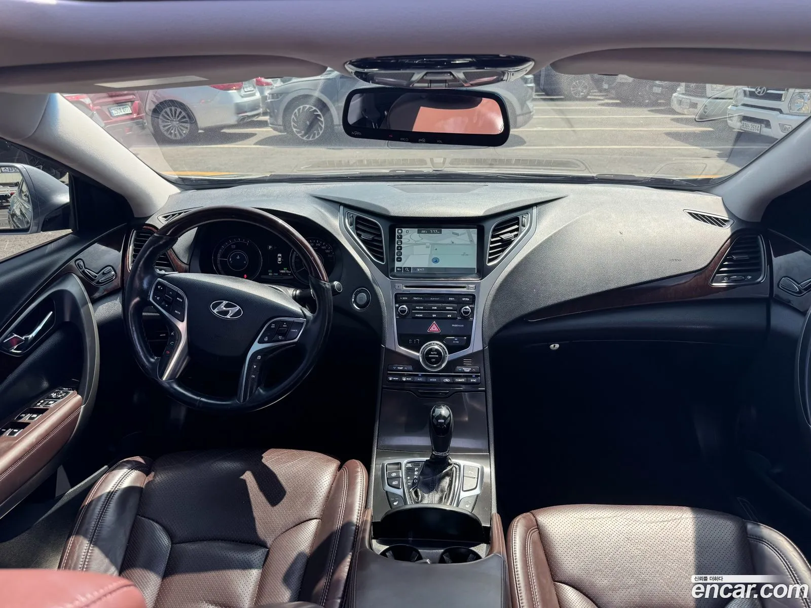 Hyundai Grandeur HG Hybrid 2015 — 4