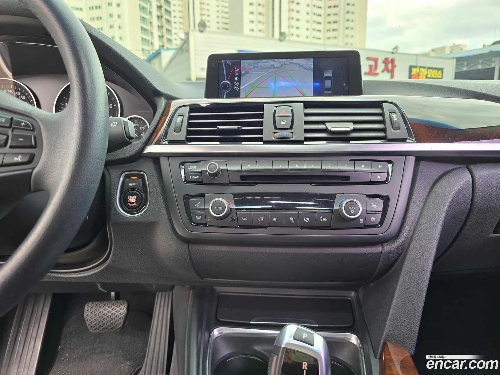 BMW 3 Series 2012 — 7