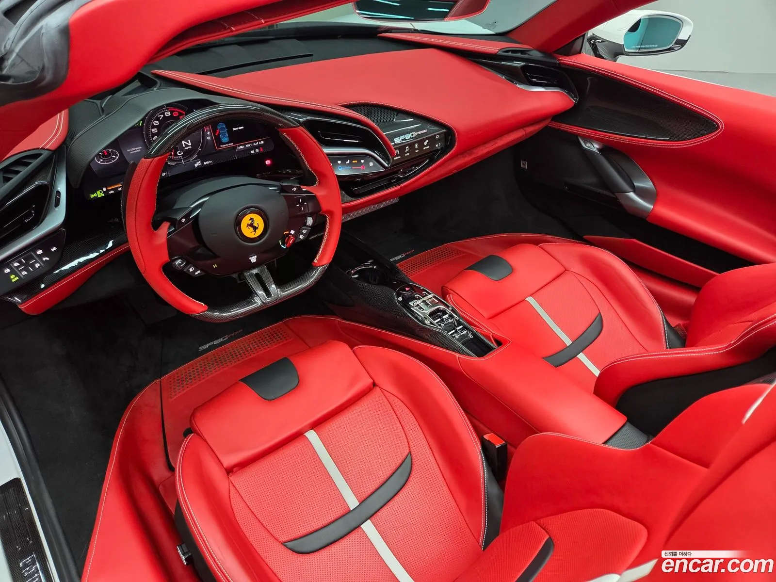 Ferrari SF90 Spider 2023 — 14