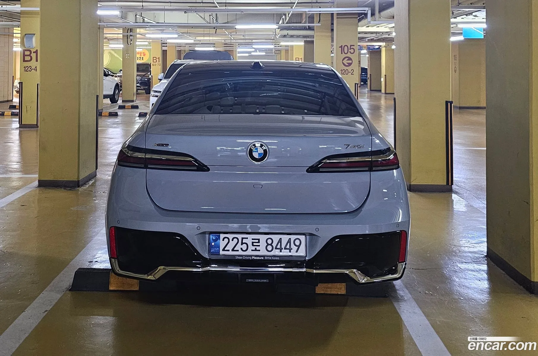 BMW 7 Series 2024 — 15