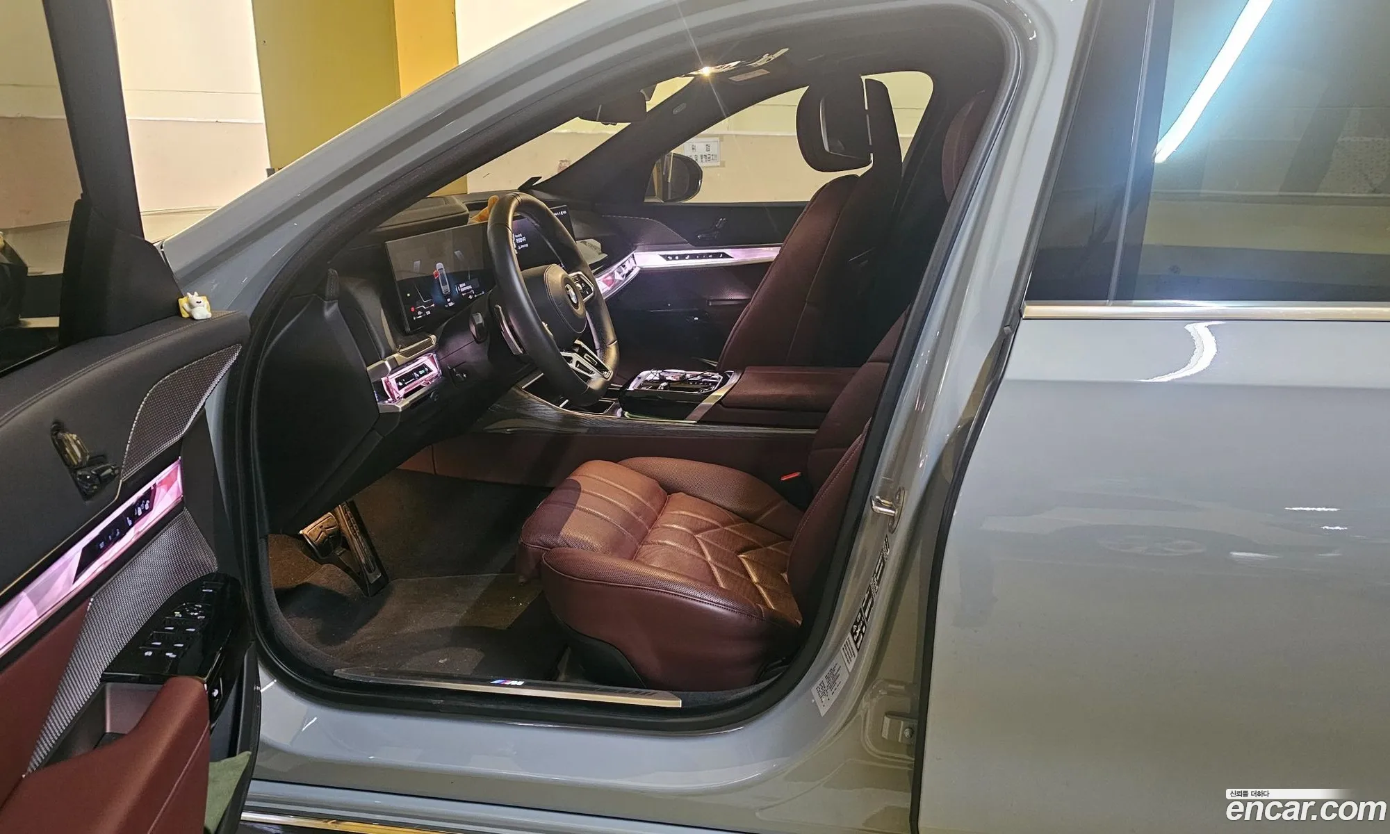 BMW 7 Series 2024 — 12