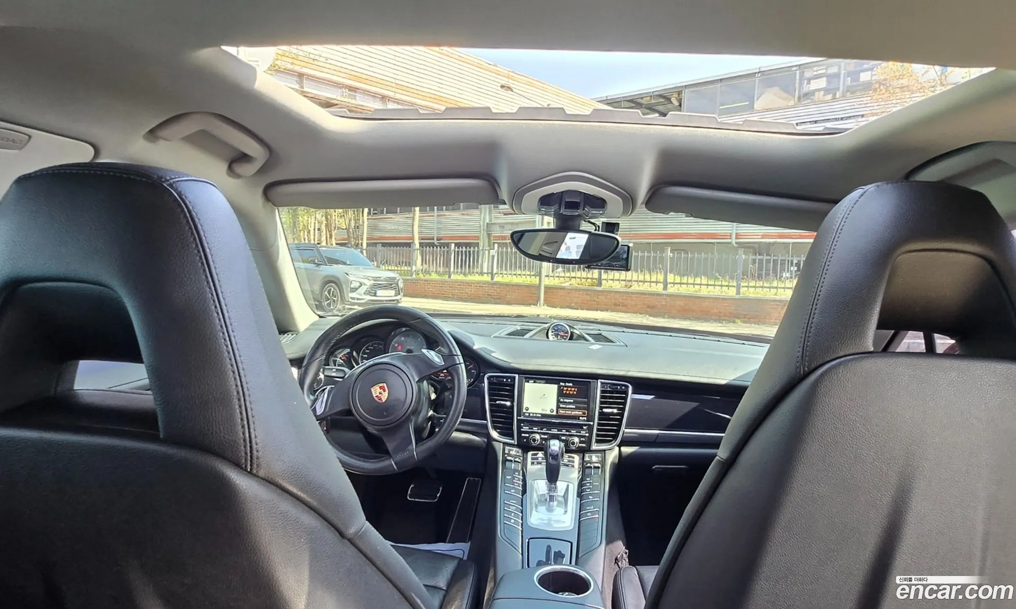 Porsche Panamera 2011 — 5