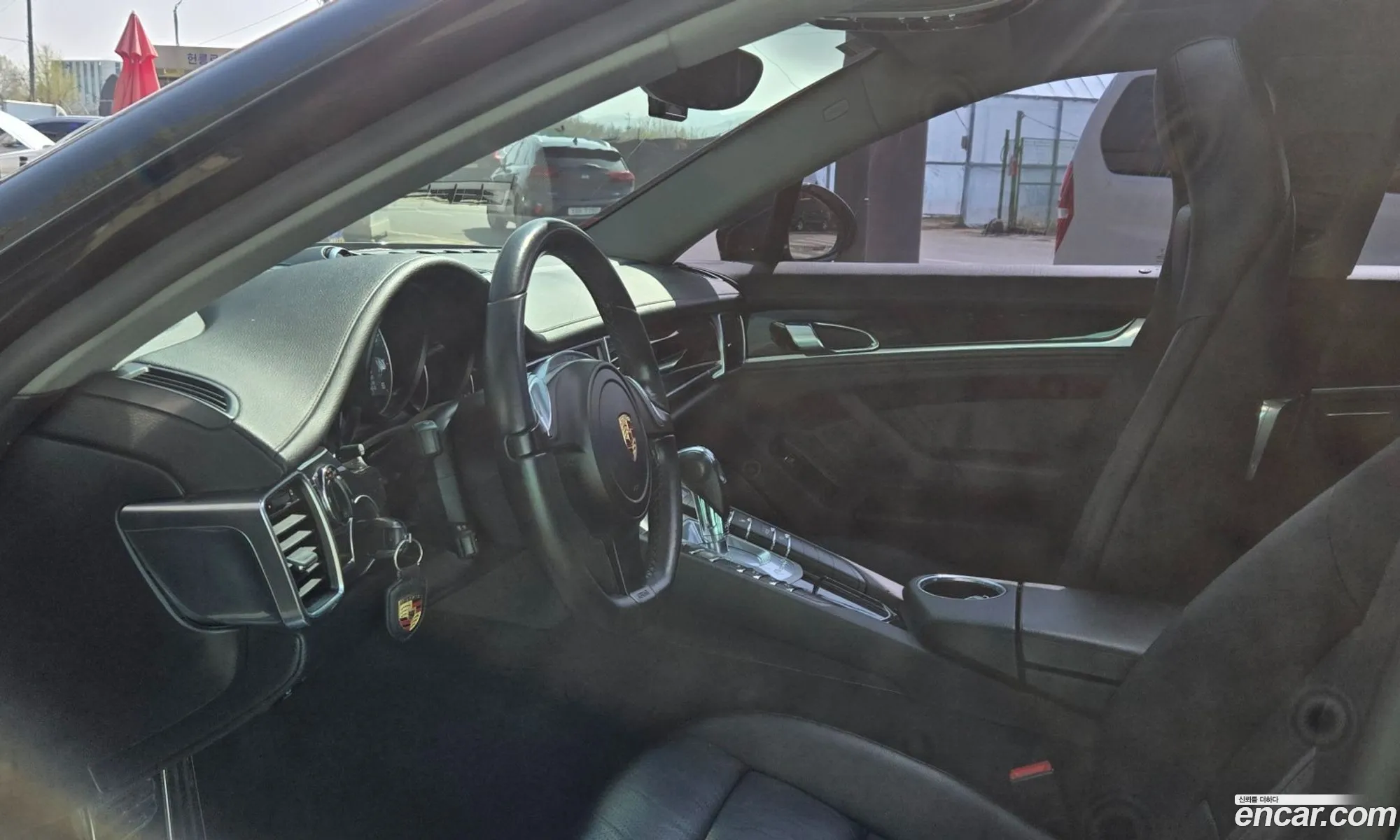Porsche Panamera 2011 — 11