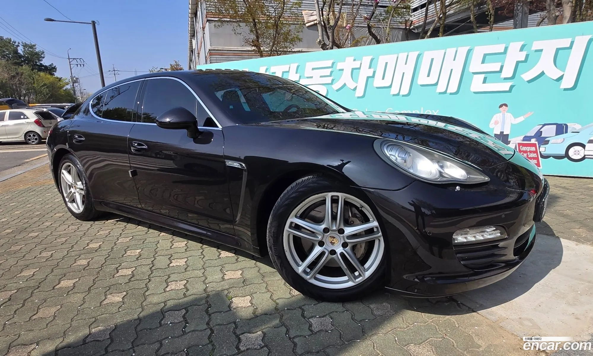 Porsche Panamera 2011 — 15