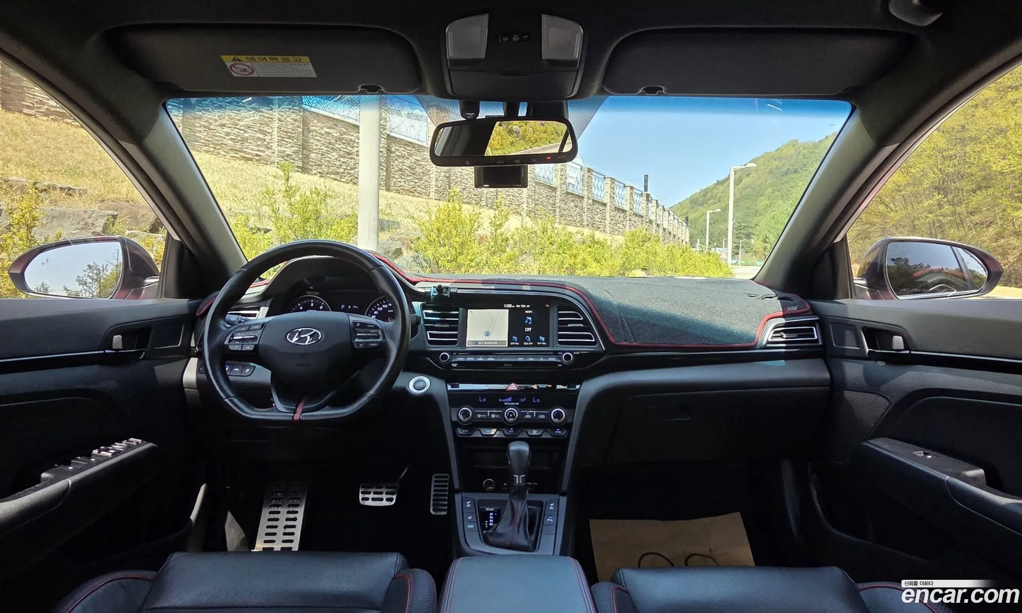 Hyundai Elantra AD 2019 — 19