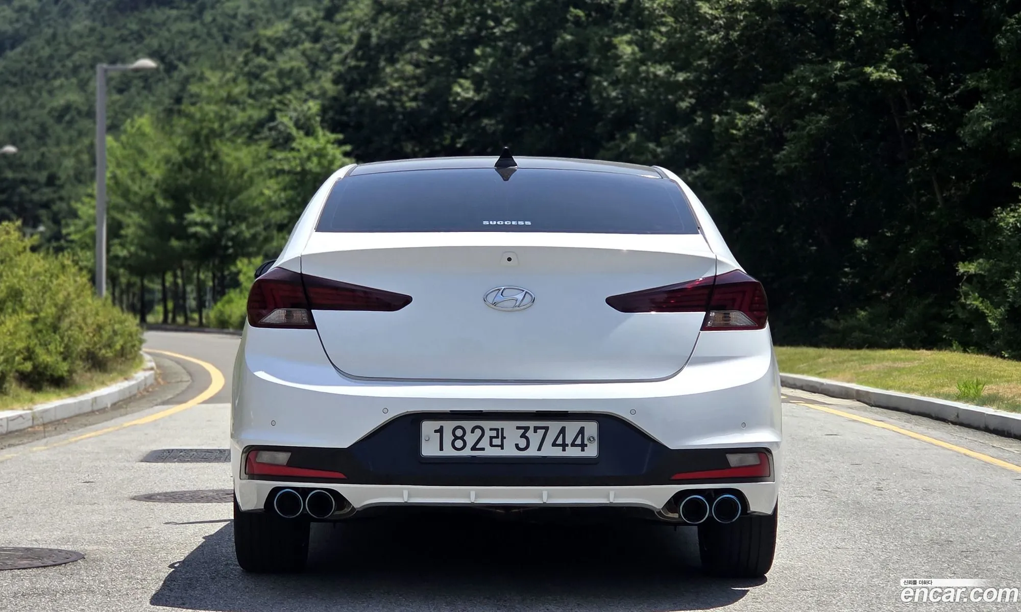 Hyundai Elantra AD 2019 — 5