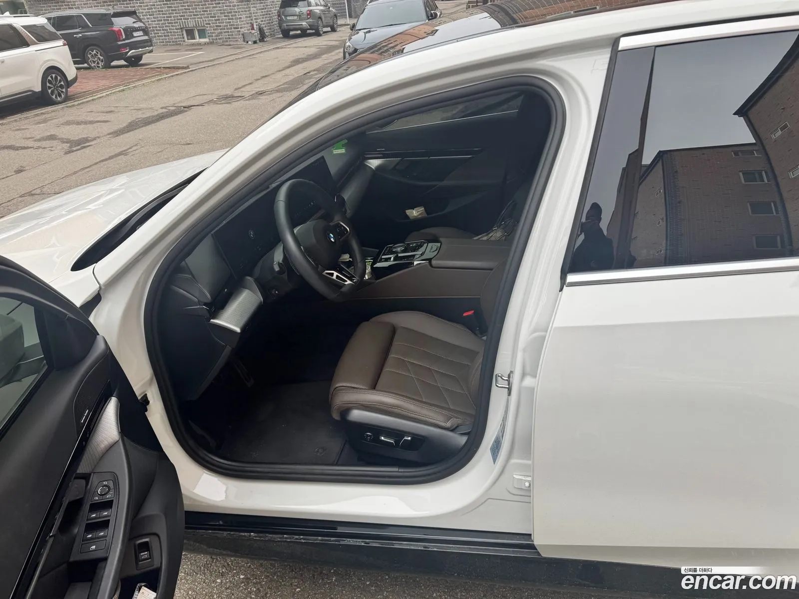 BMW 5 Series 2024 — 7