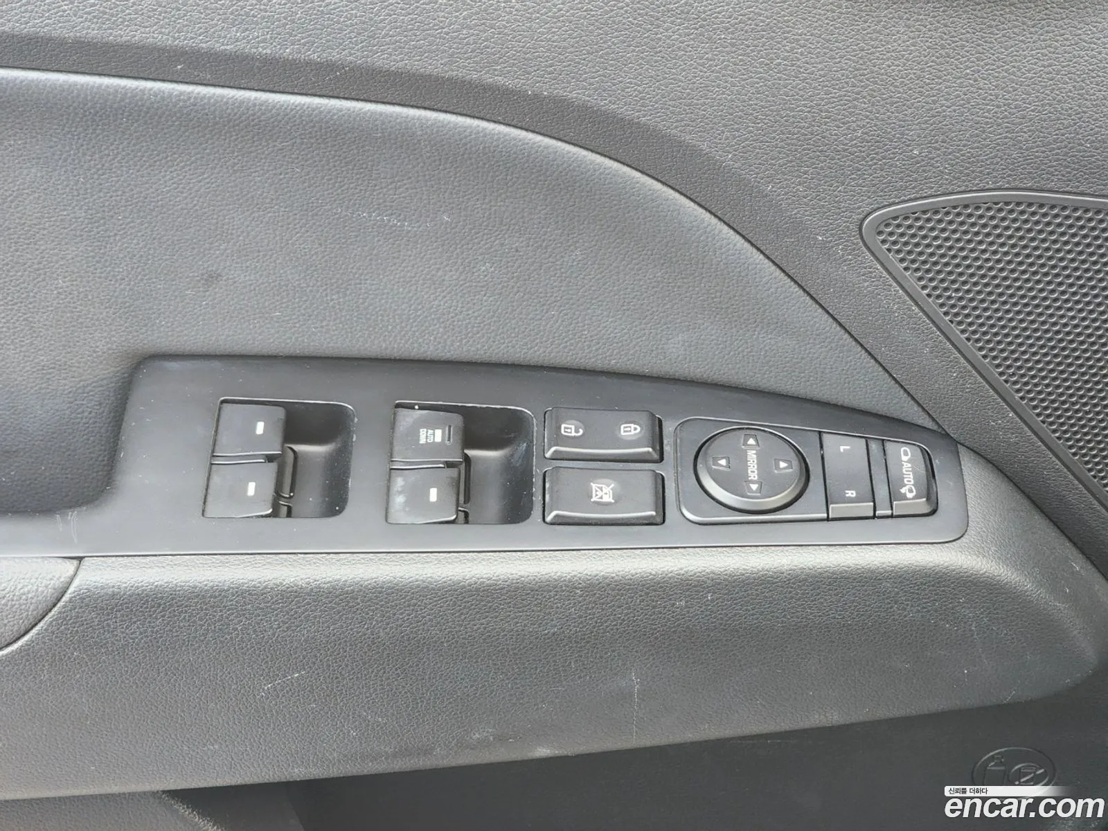 Hyundai Elantra AD 2016 — 3