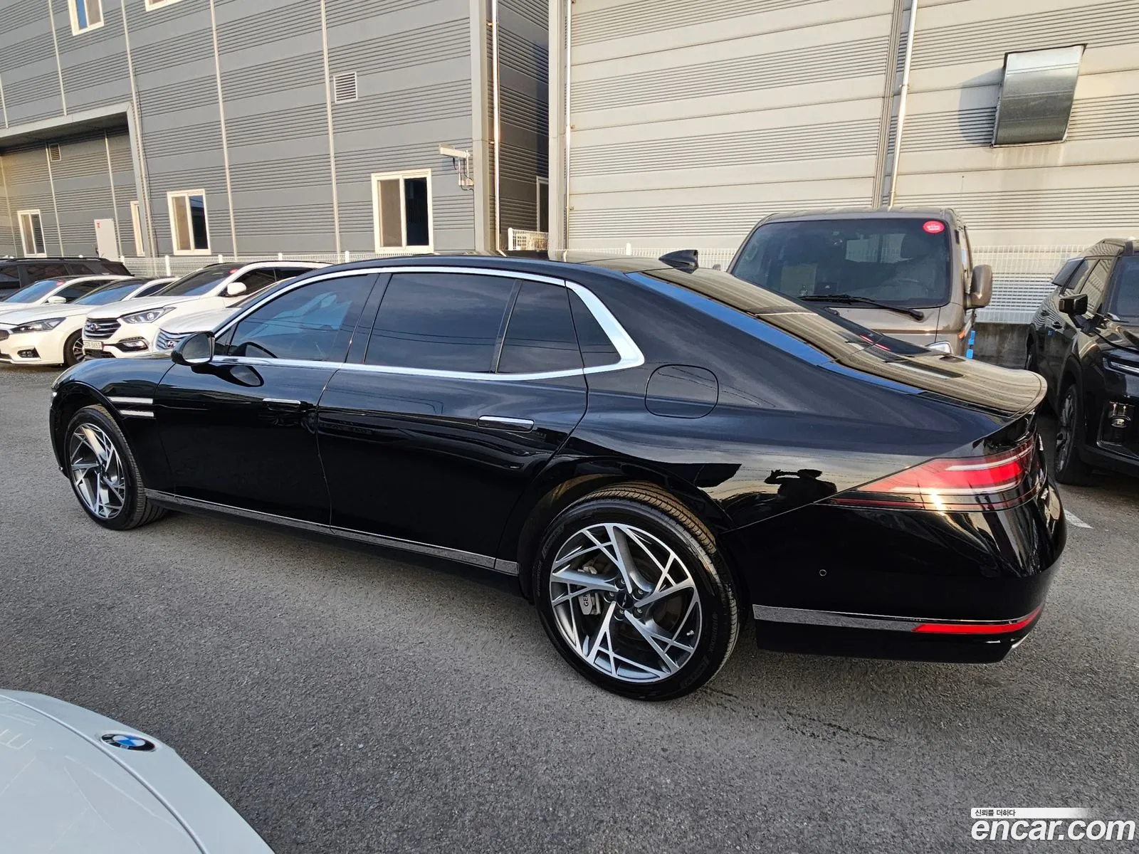 Genesis G90 2022 — 17