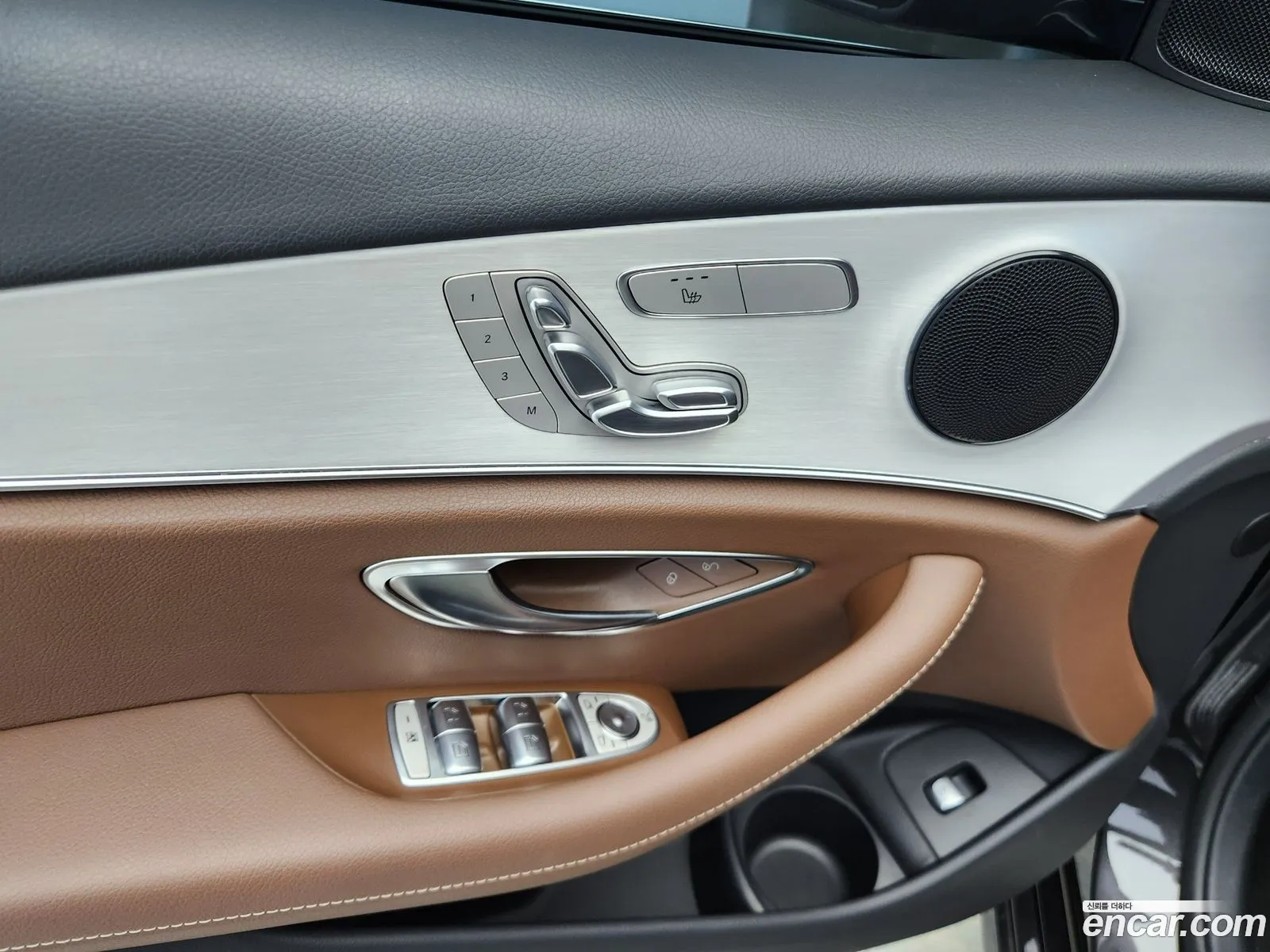 Mercedes-Benz E-Class W213 2021 — 16