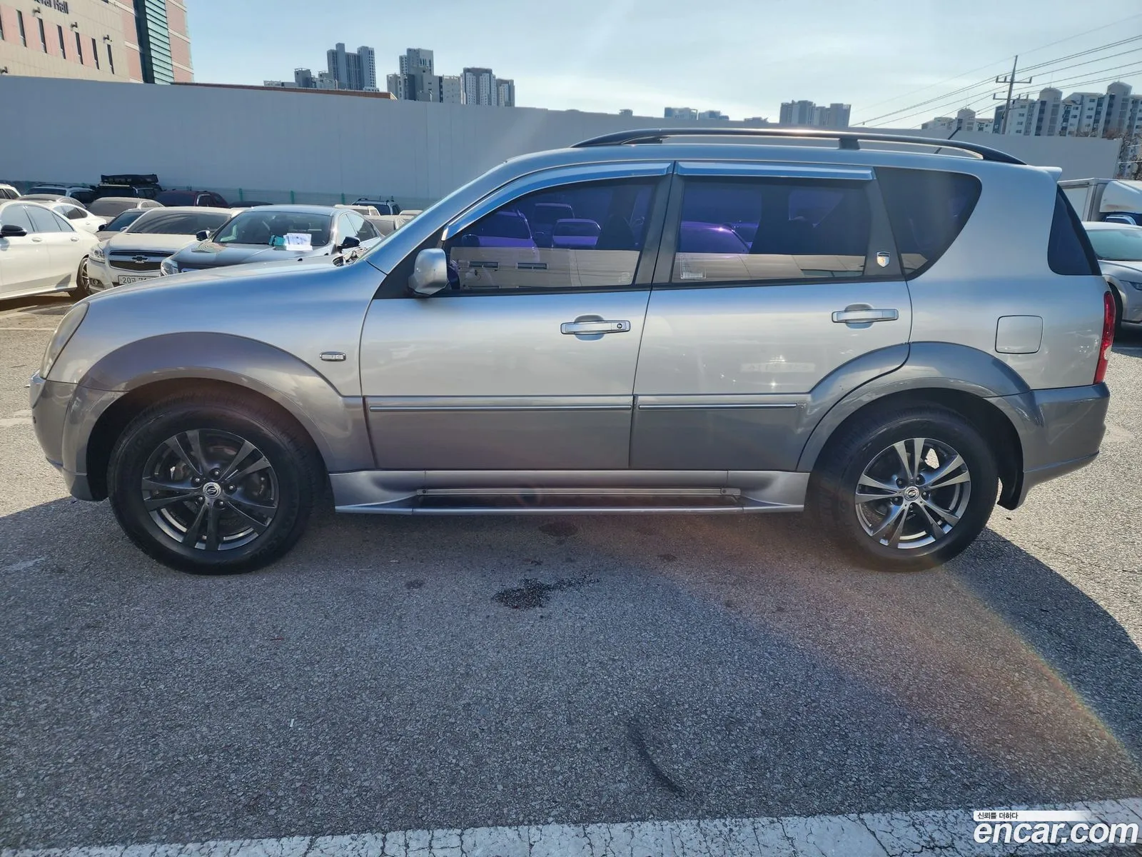 KG Mobility (SsangYong) Super Rexton 2011 — 2