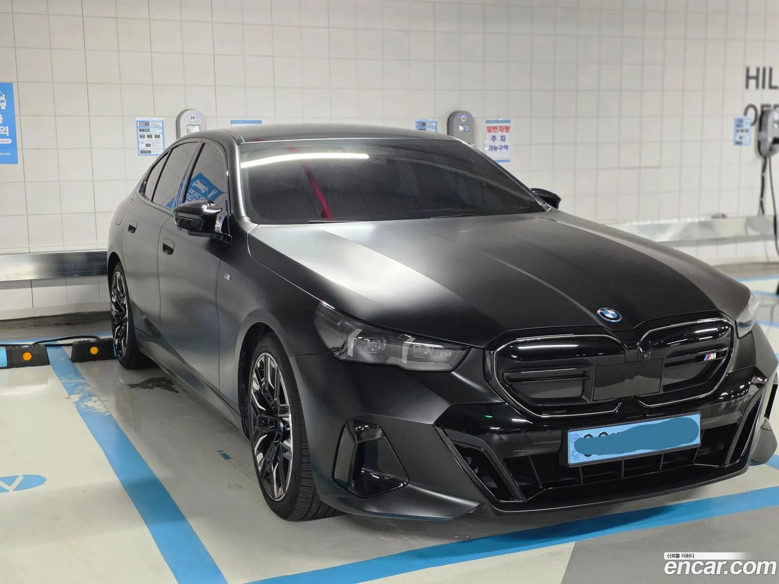 BMW i5 2023 — 10