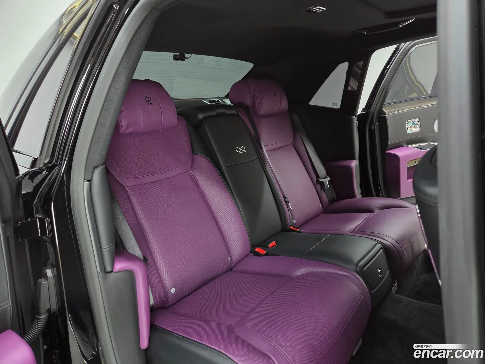 Rolls-Royce Ghost 2020 — 20