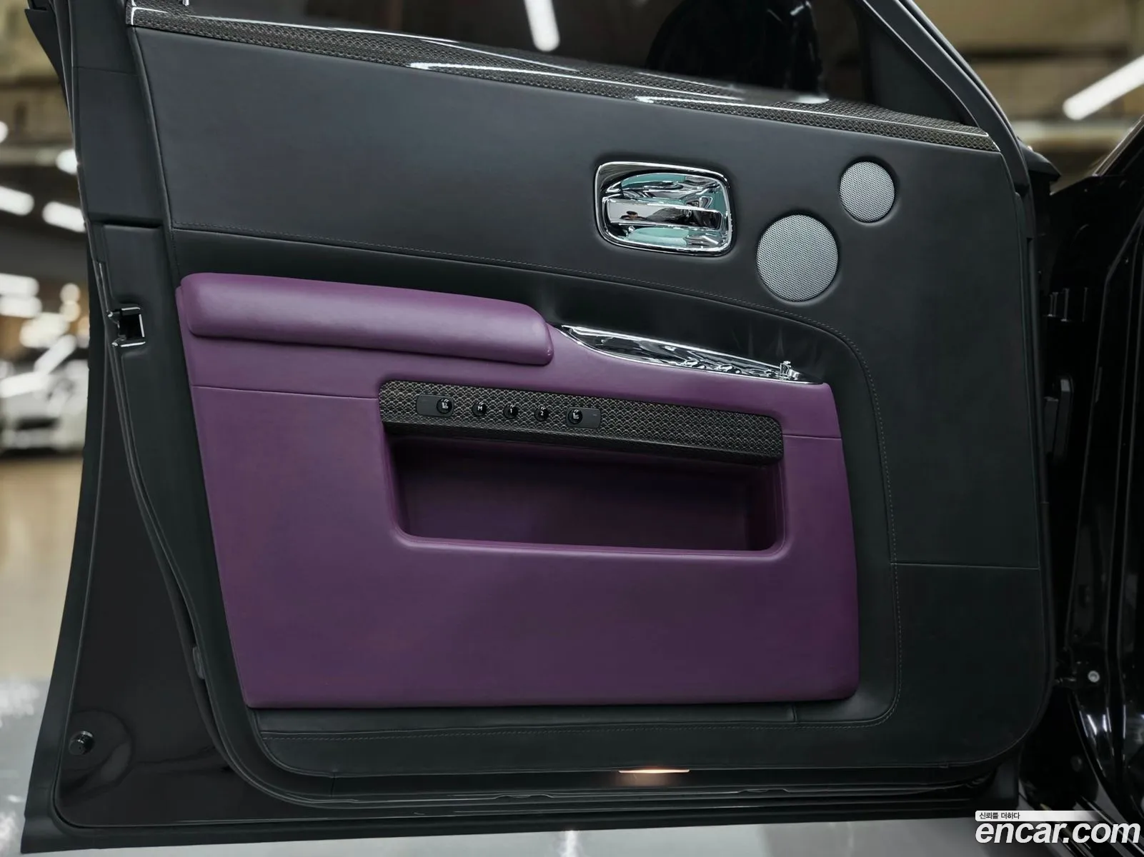 Rolls-Royce Ghost 2020 — 19
