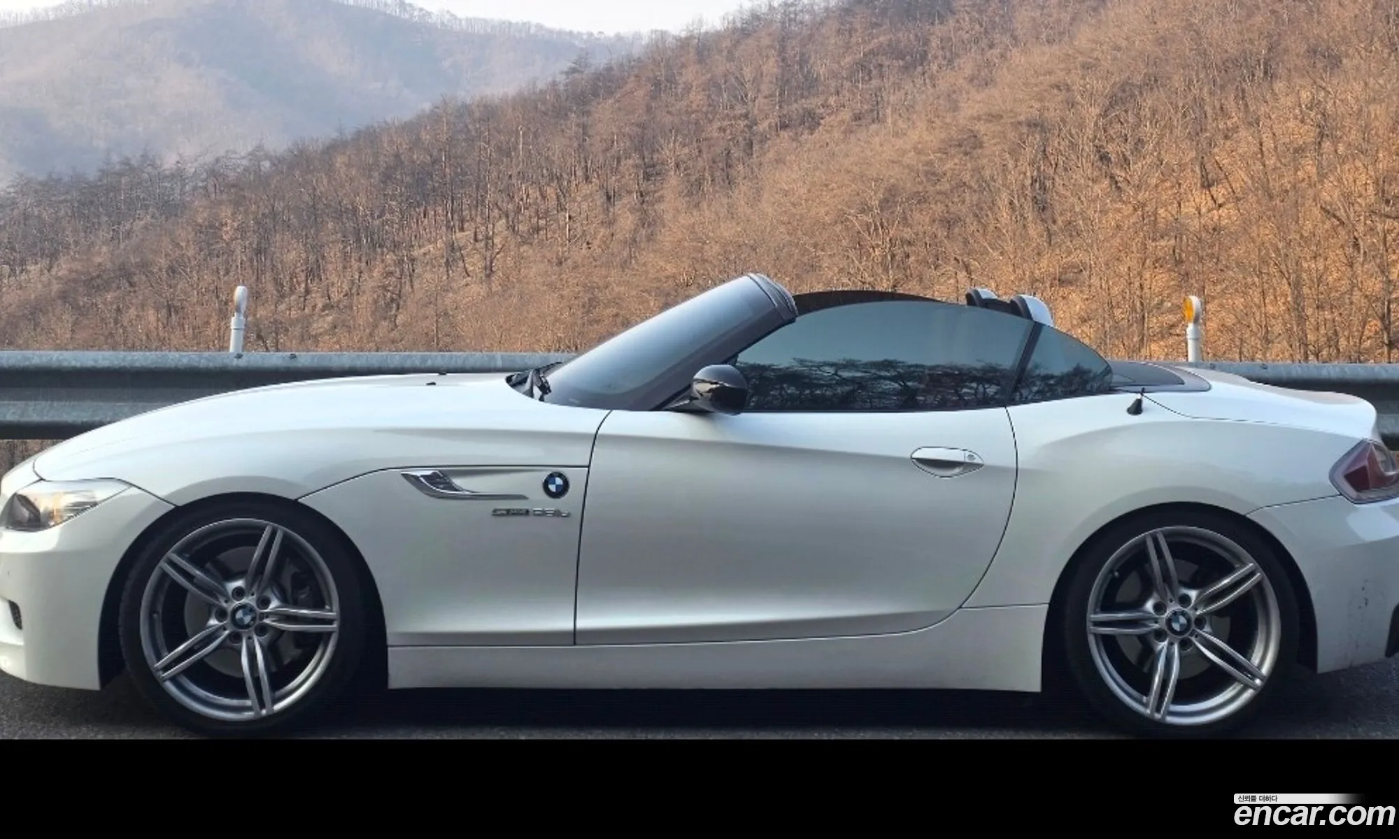 BMW Z4 2012 — 8