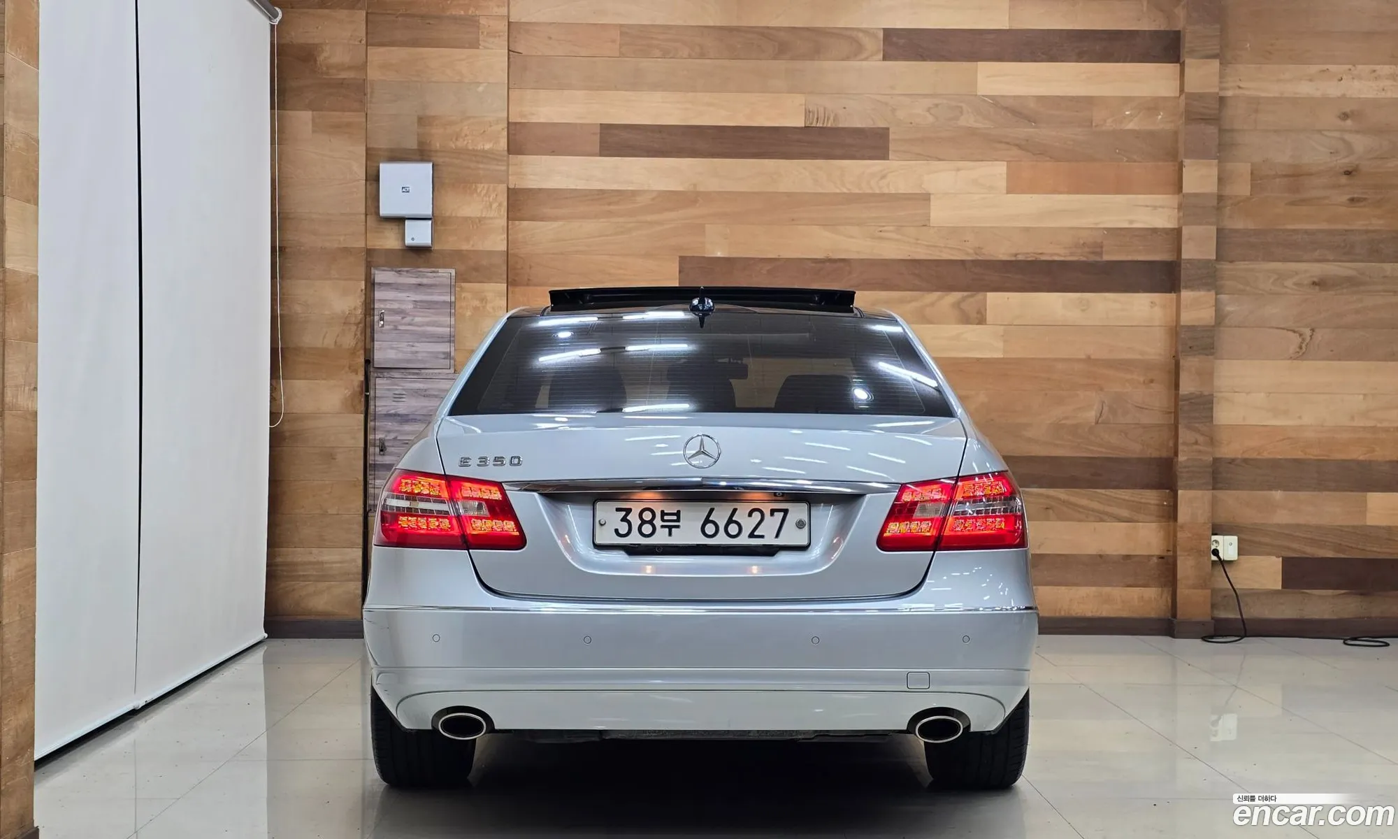 Mercedes-Benz E-Class W212 2010 — 2
