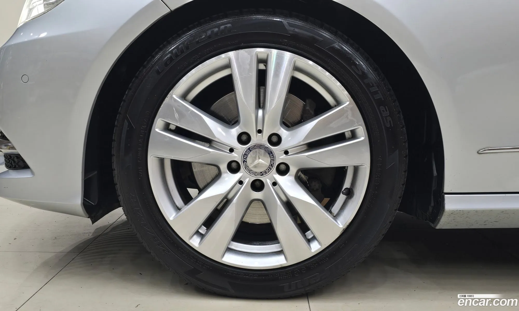 Mercedes-Benz E-Class W212 2010 — 6
