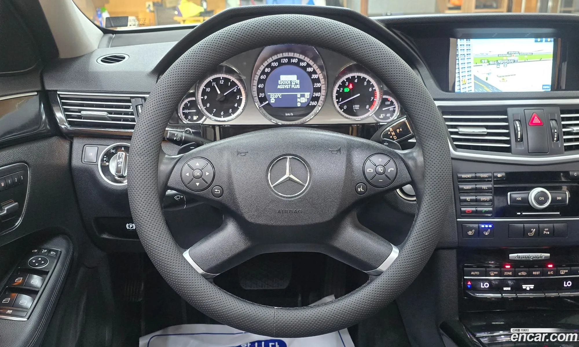 Mercedes-Benz E-Class W212 2010 — 5