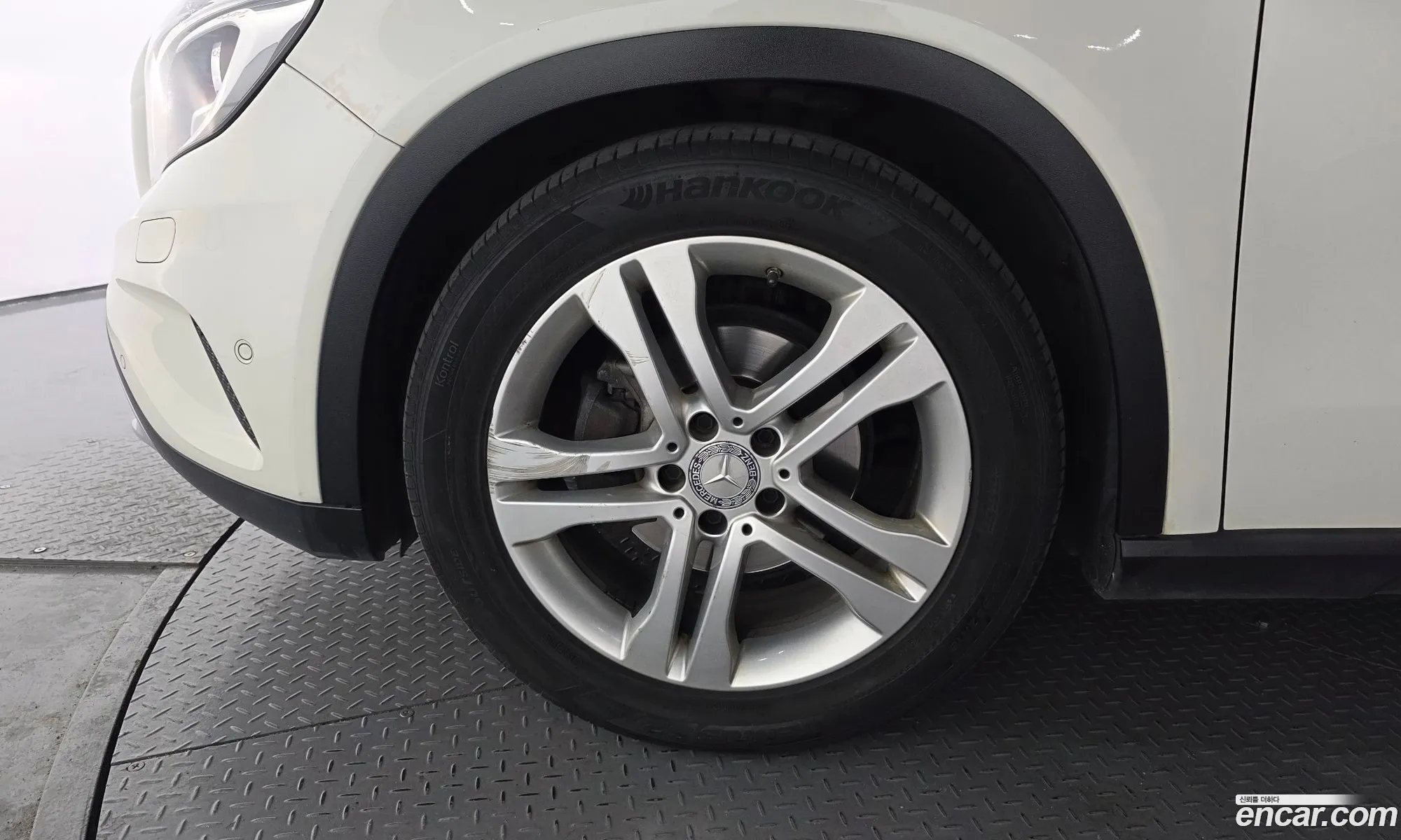 Mercedes-Benz GLA-Class X156 2015 — 20