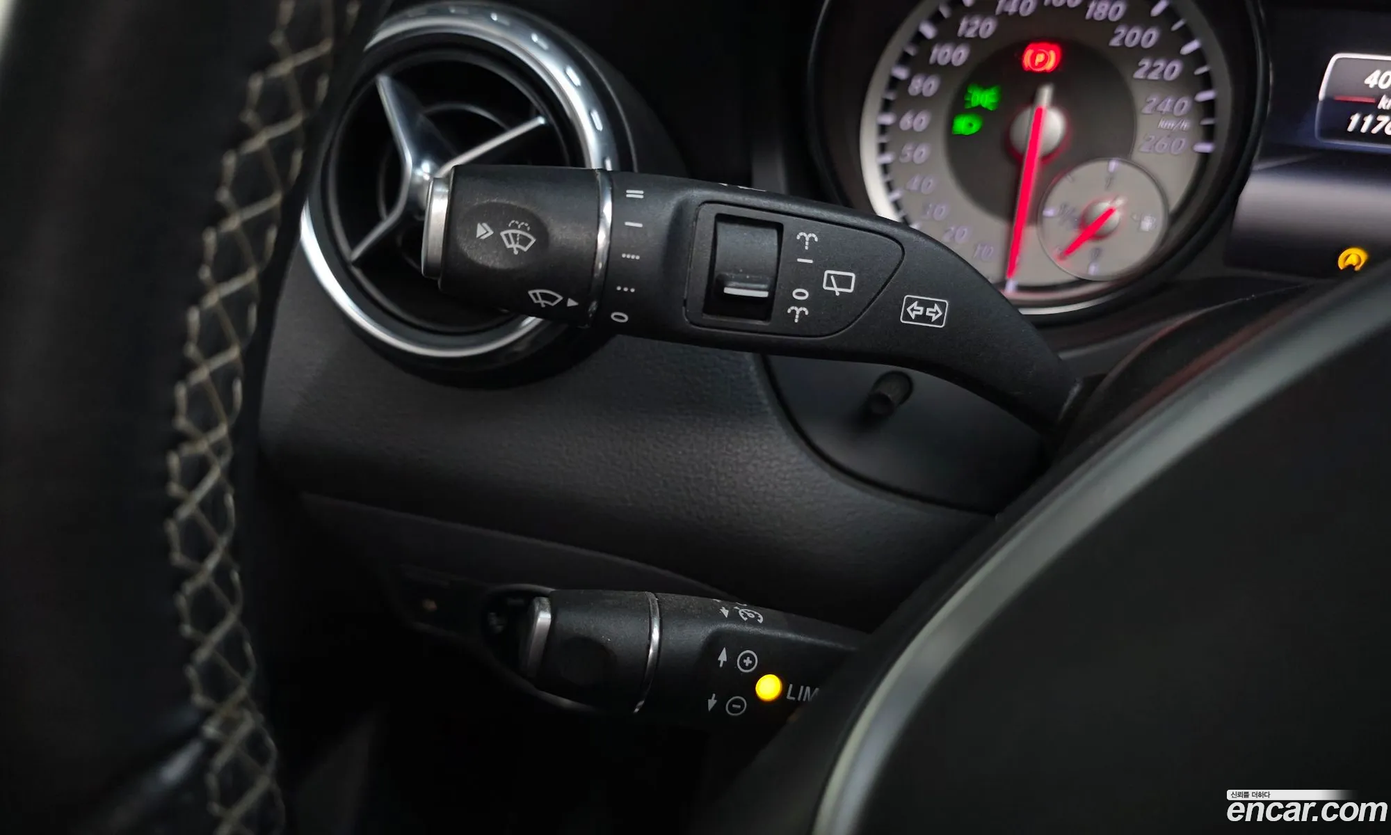 Mercedes-Benz GLA-Class X156 2015 — 8
