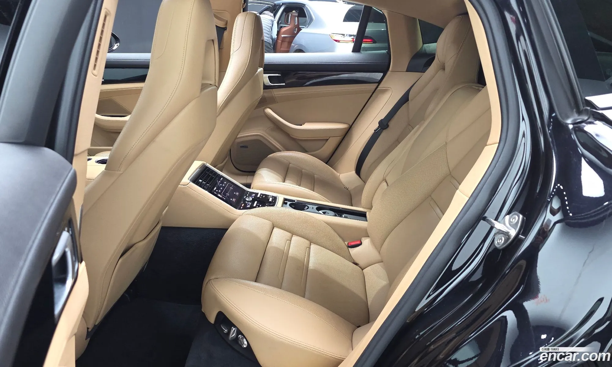 Porsche Panamera 2018 WP0AA2974JL107341 — 3