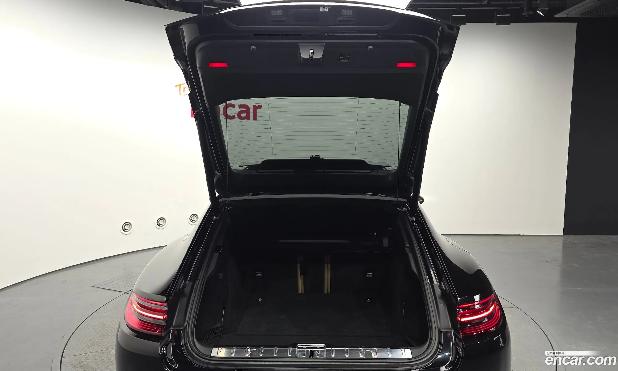 Porsche Panamera 2018 WP0AA2974JL107341 — 17