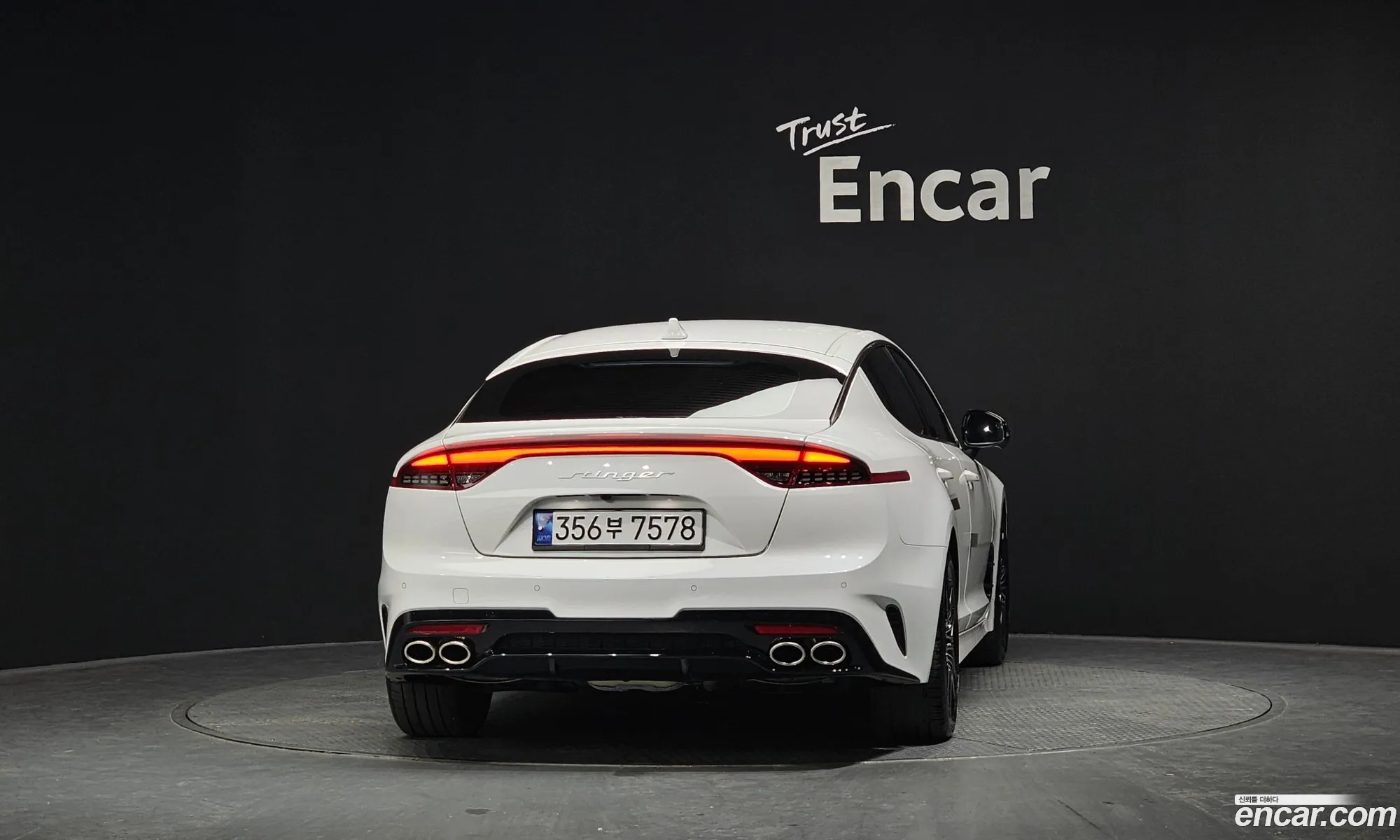 Kia Stinger Meister 2023 — 17