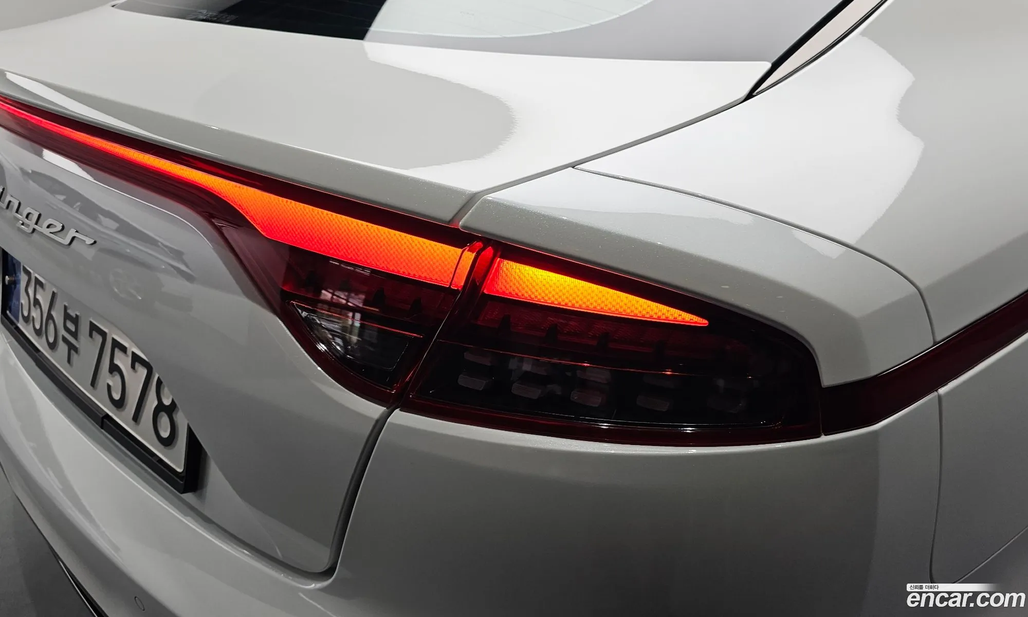 Kia Stinger Meister 2023 — 33