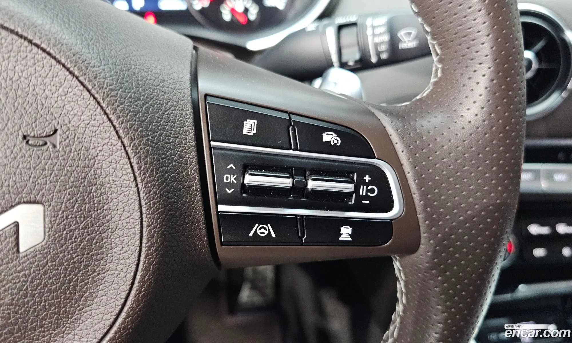 Kia Stinger Meister 2023 — 12