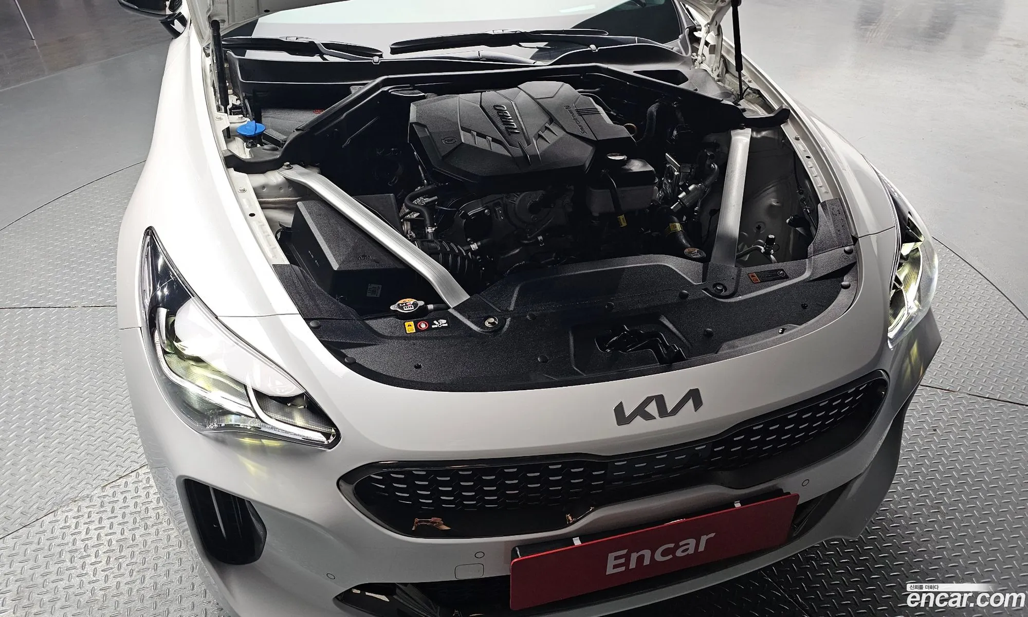 Kia Stinger Meister 2023 — 31